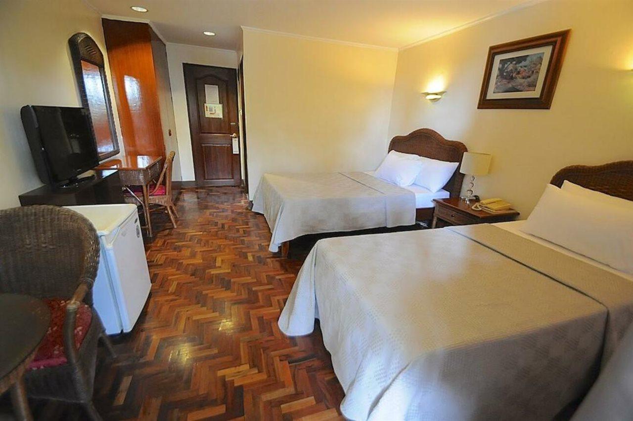 Vacation Hotel Cebu Exterior foto