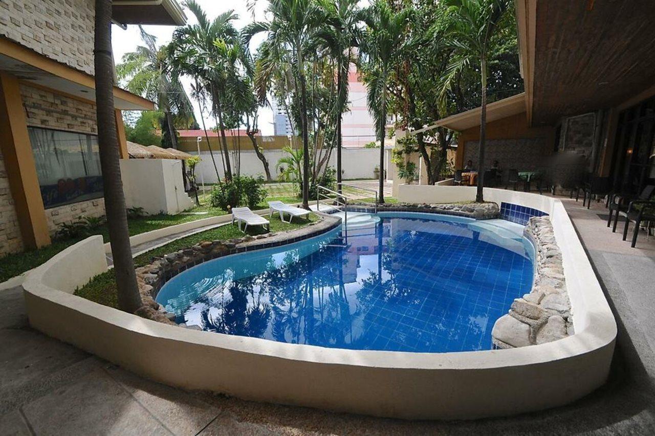 Vacation Hotel Cebu Exterior foto