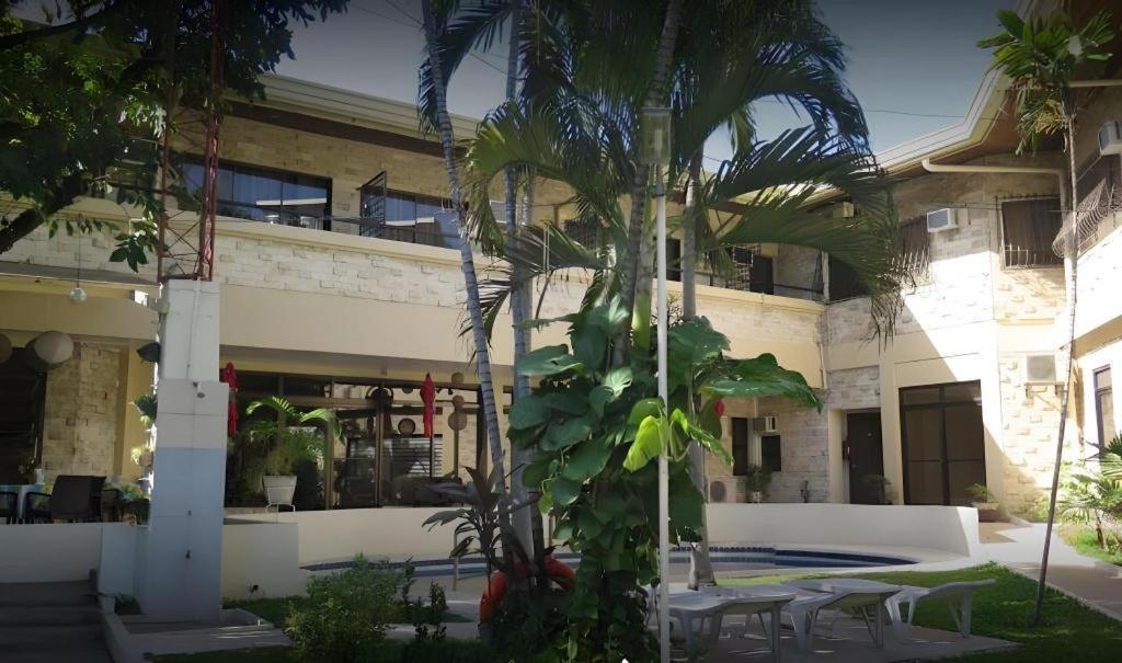 Vacation Hotel Cebu Exterior foto