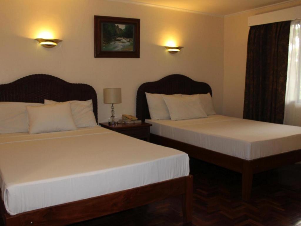 Vacation Hotel Cebu Exterior foto