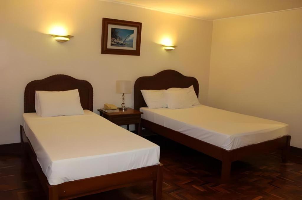 Vacation Hotel Cebu Exterior foto